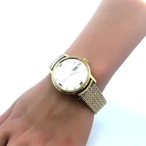 Zodiac 10KT Yellow Gold Filled Day Date Round Analog Mens Wrist Watch